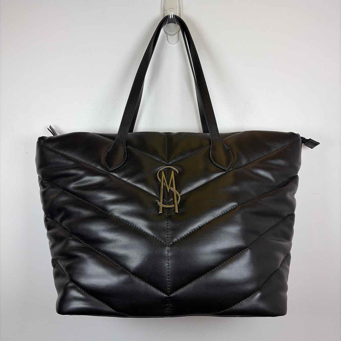 Pre-Owned Steve Madden Black Pleather Handbag