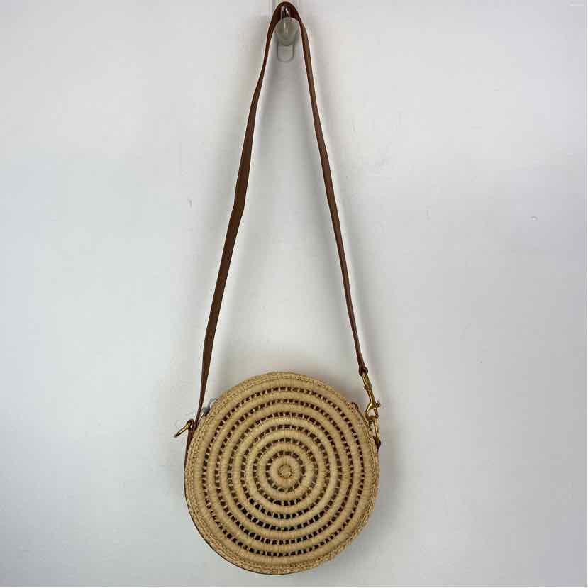 Pre-Owned Saint Laurent Straw Straw Designer Handbag