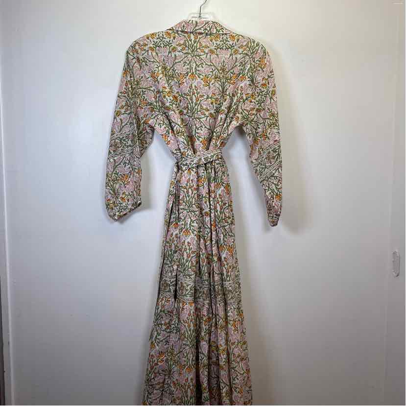 Pre-Owned Size M Lagamos pink floral Casual Dress