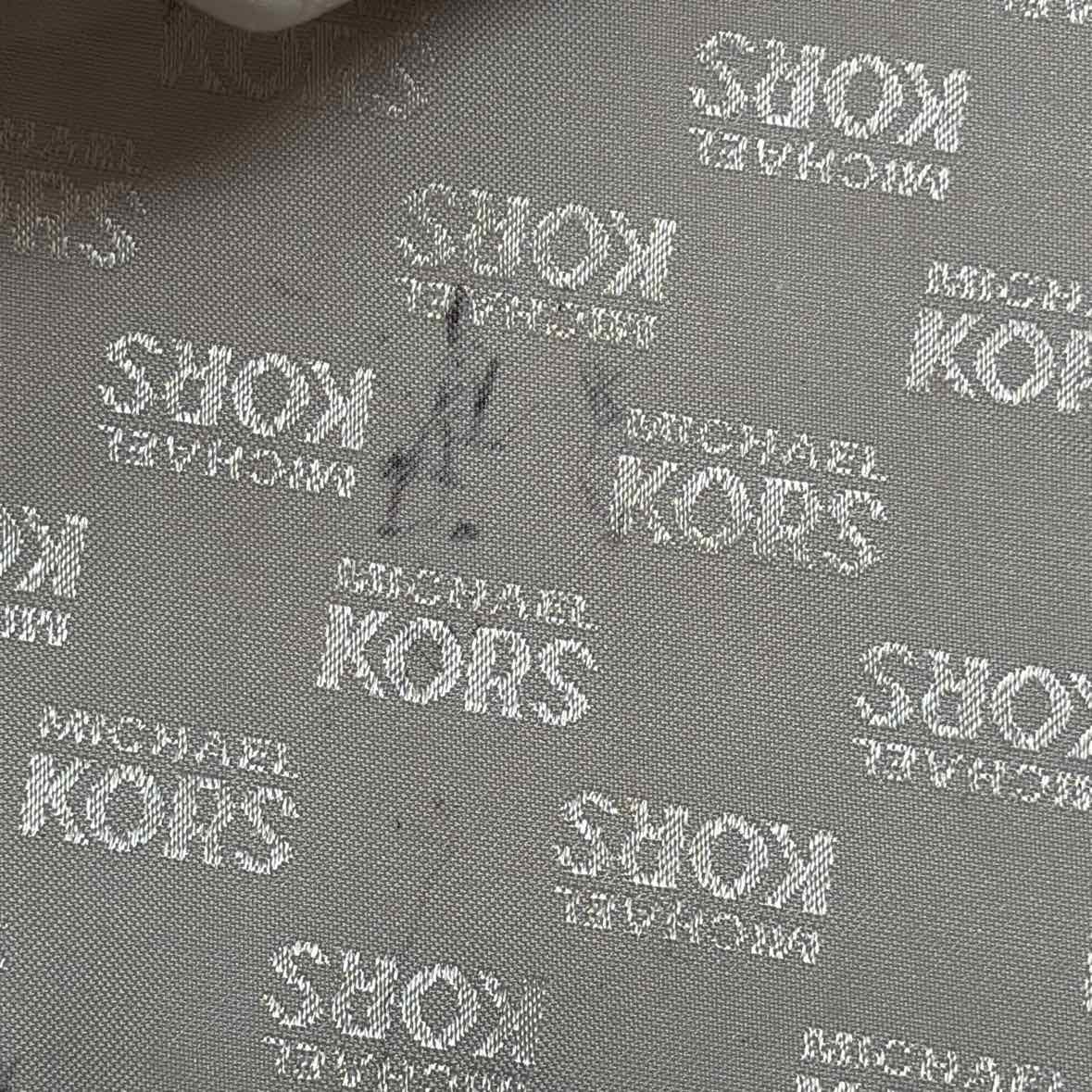 Pre-Owned Michael Kors Brown Fabric Handbag