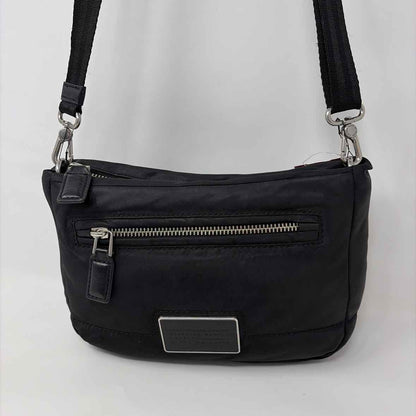 Pre-Owned Marc Jacobs Black Nylon Handbag