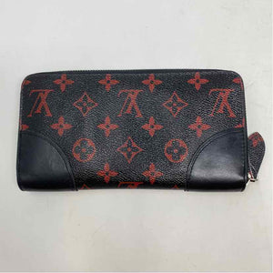 Pre-Owned Louis Vuitton Black Canvas Designer Wallet