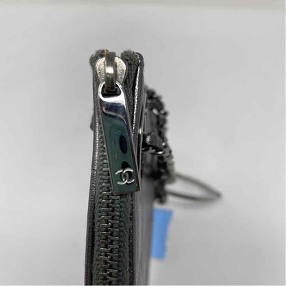 Pre-Owned Chanel Gunmetal Leather Designer Handbag