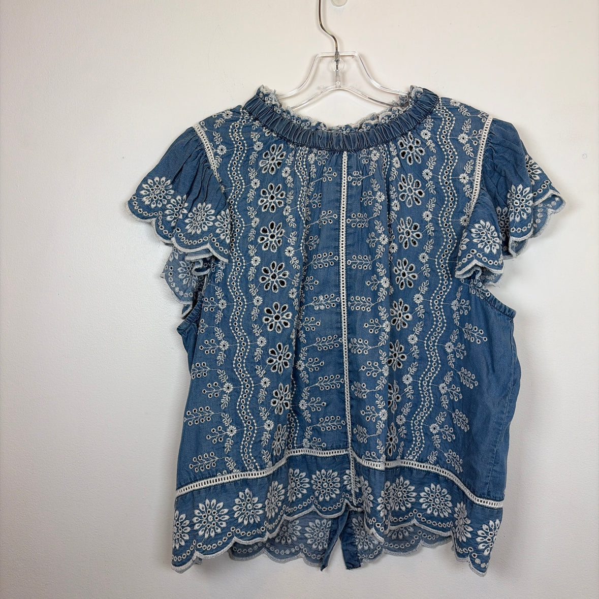 Pre-Owned Size XL Jennifer & Grace Blue/White Top