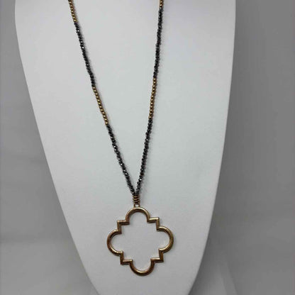 Pre-Owned Boutique Silver/Gold Beaded Necklace