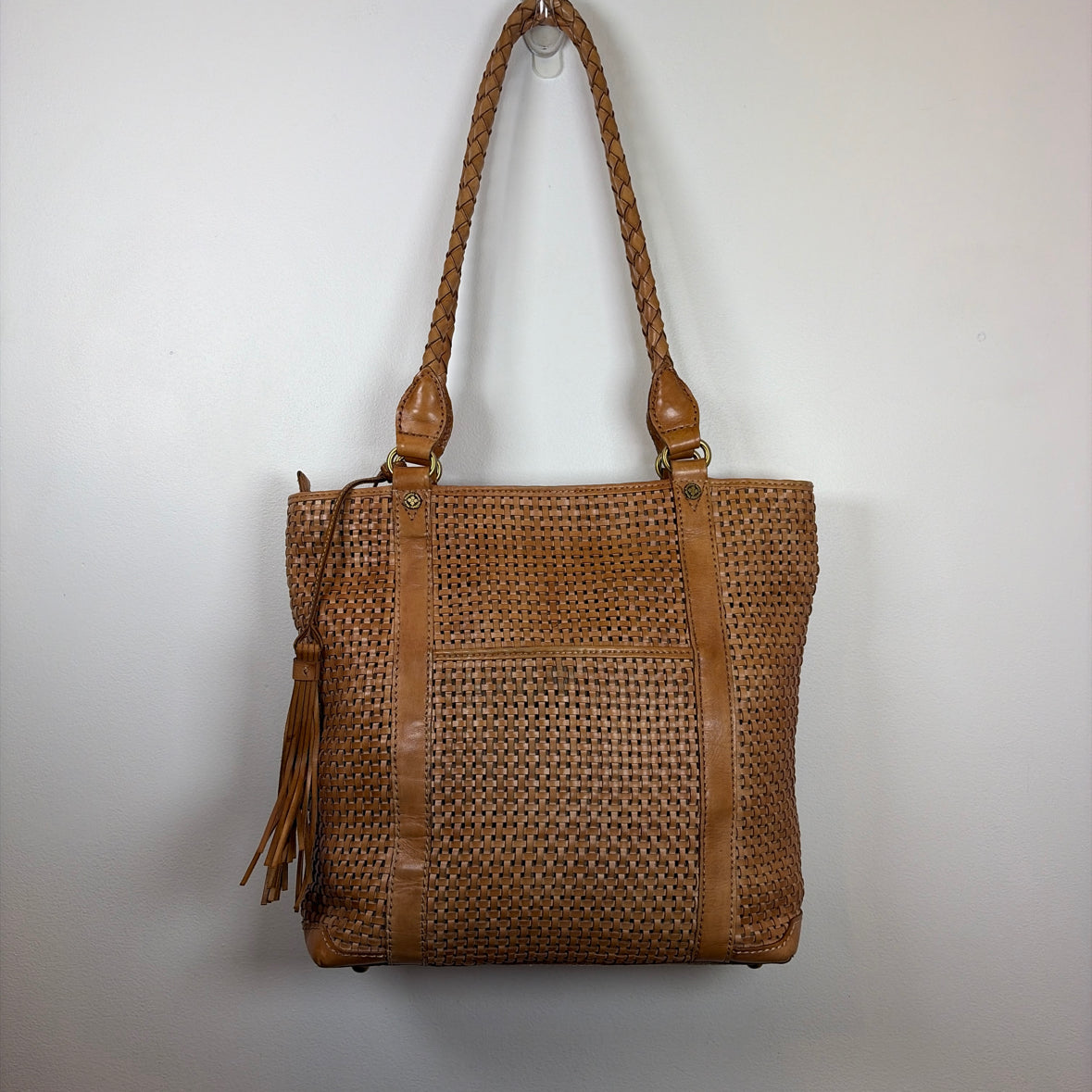Pre-Owned Patricia Nash Tan Leather Handbag