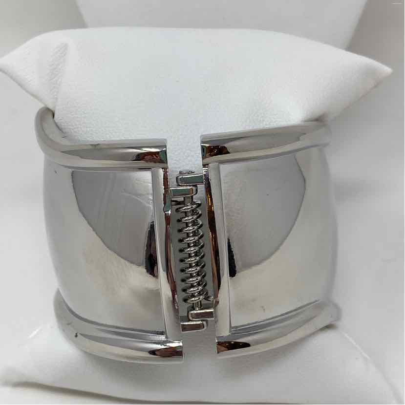 Silver Metal Bracelet