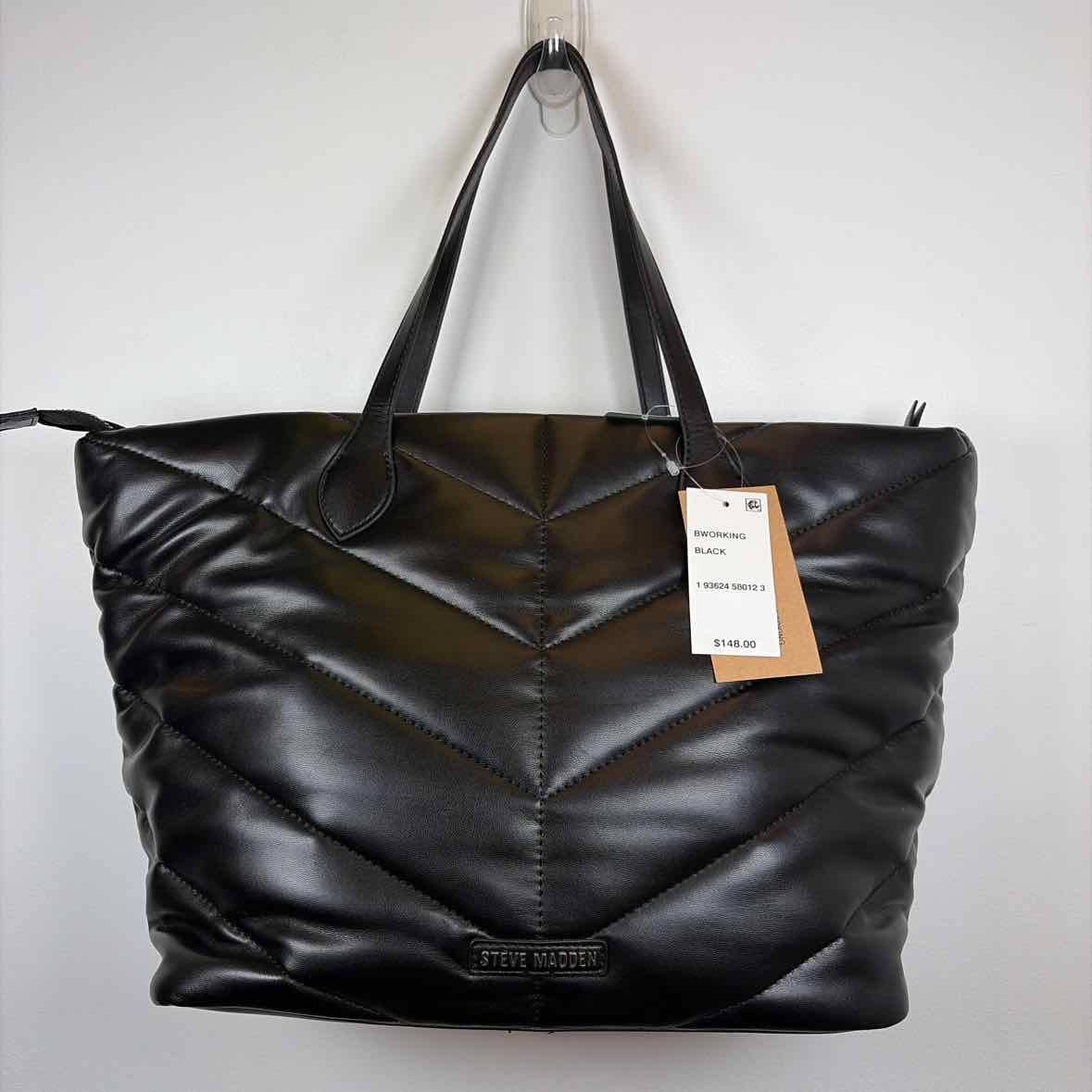 Pre-Owned Steve Madden Black Pleather Handbag