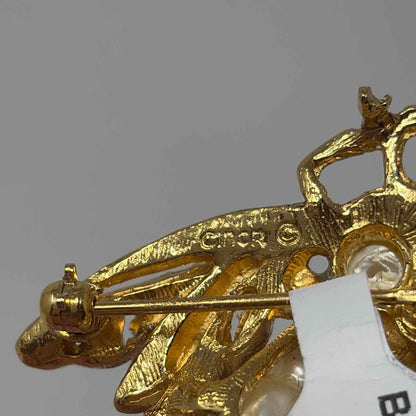 Pre-Owned Ciner Gold Brooch