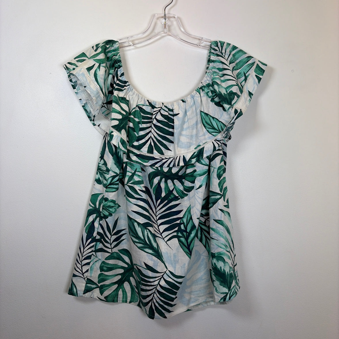 Pre-Owned Size S Tommy Bahama Green Print Top