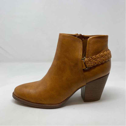 Pre-Owned Shoe Size 8.5 Bare Trap Cognac Booties