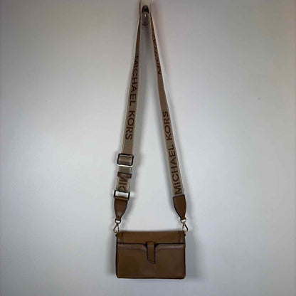 Pre-Owned Michael Kors Brown Nylon Handbag