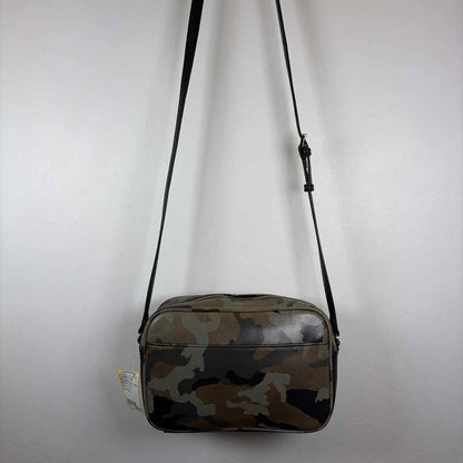 Pre-Owned Gili Camo Leather Handbag