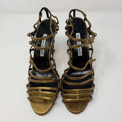 Pre-Owned Manolo Blahnik Gold Leather Shoe Size 9 Designer Shoes
