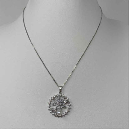 Pre-Owned Silver Necklace
