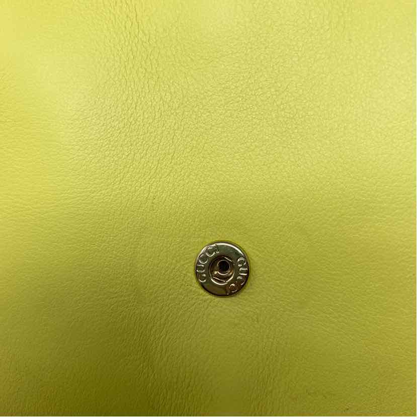 Pre-Owned Gucci Chartreuse Leather Designer Handbag
