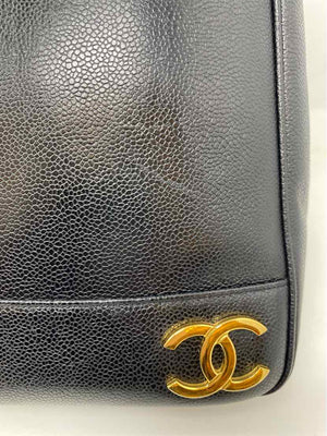 Pre-Owned Chanel Black Leather Designer Handbag