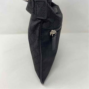 Pre-Owned Gucci Black Nylon Designer Handbag