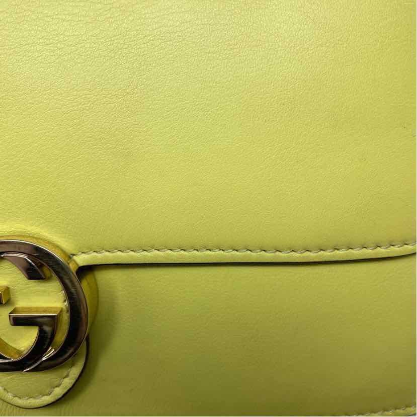 Pre-Owned Gucci Chartreuse Leather Designer Handbag