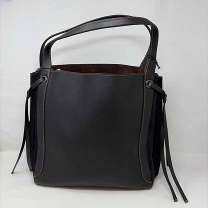 Pre-Owned Coach Black Leather Handbag