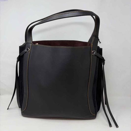 Pre-Owned Coach Black Leather Handbag