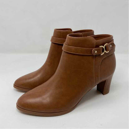 Pre-Owned Shoe Size 9.5 Charter Club Brown Booties