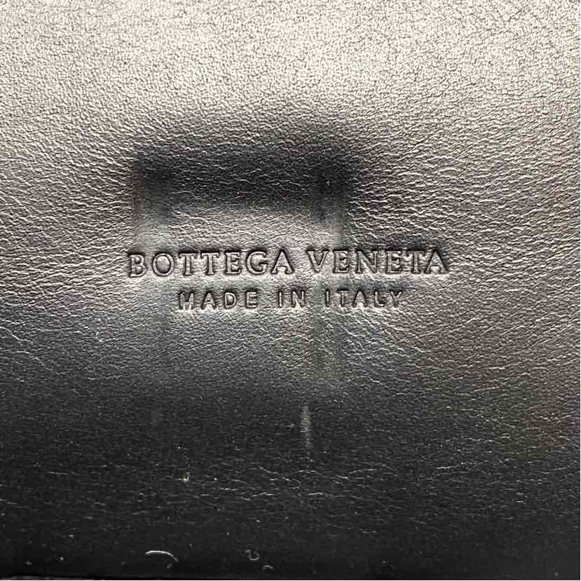 Pre-Owned Bottega Veneta Black Leather Designer Wallet