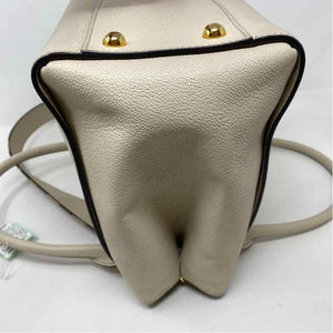 Pre-Owned Burberry White Leather Designer Handbag