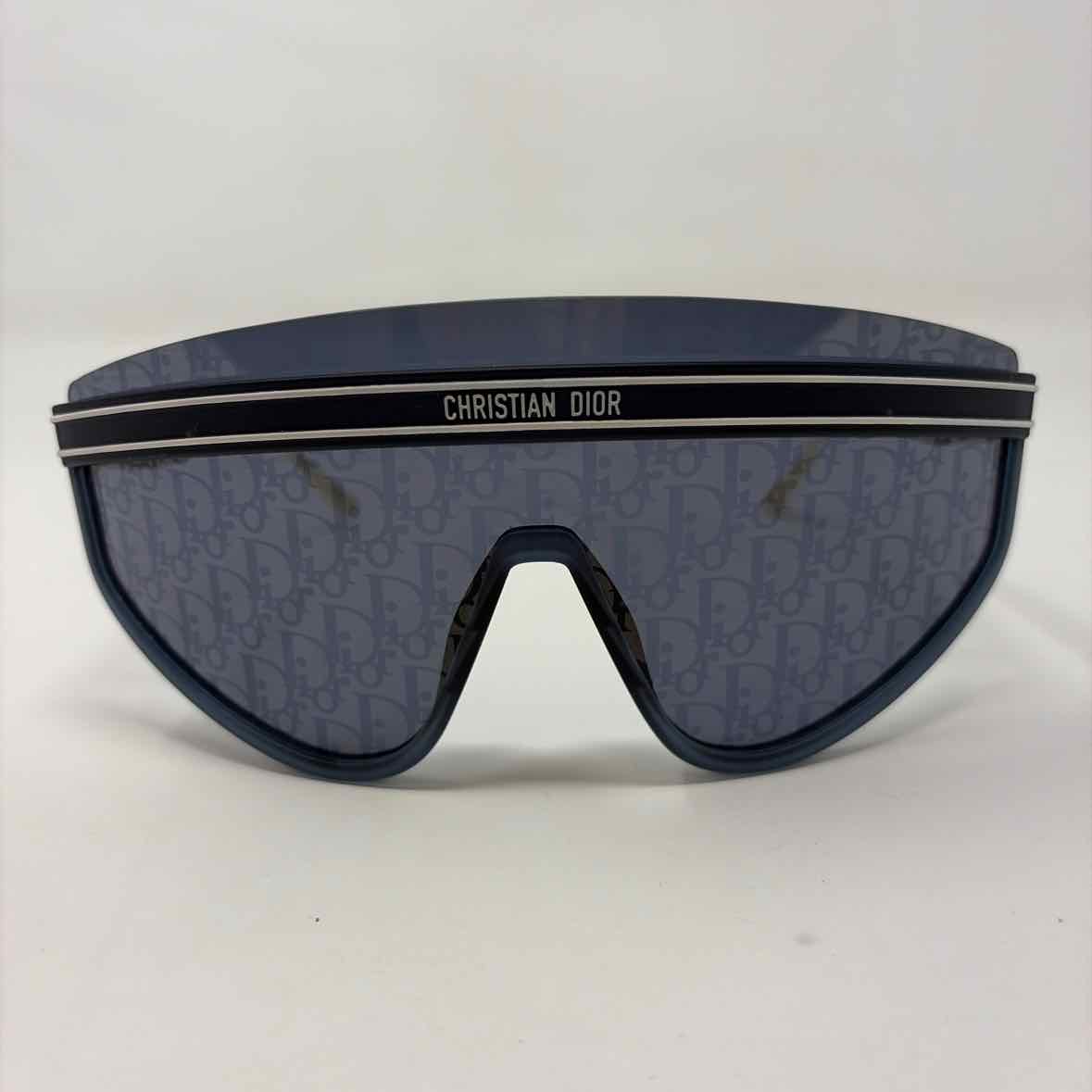 Pre-Owned Dior Blue Plastic Designer Sunglasses