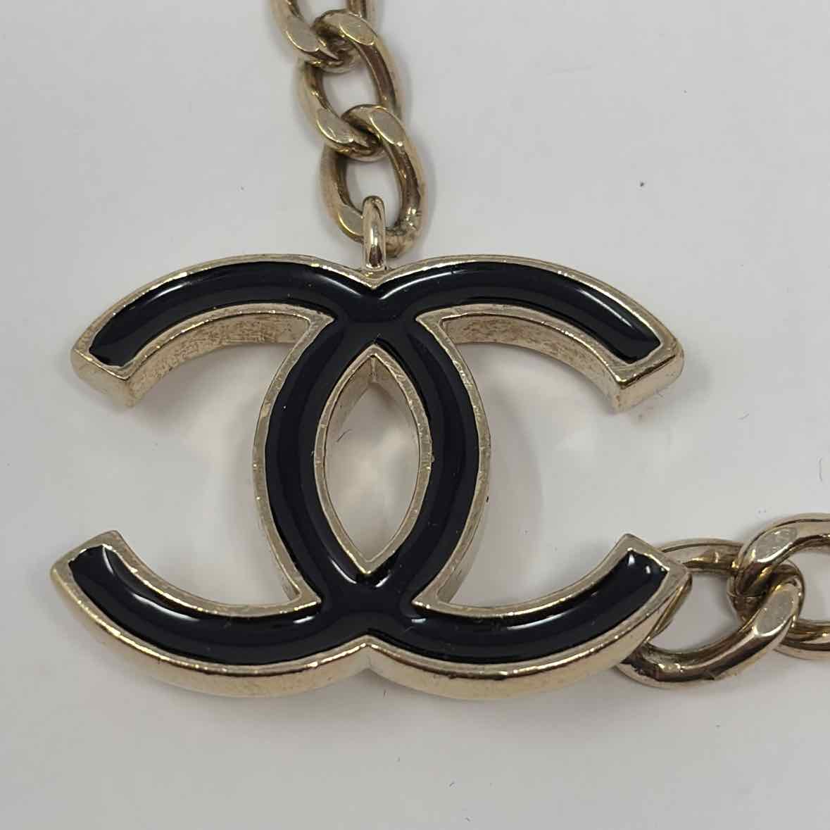 Pre-Owned Chanel Gold Metal Designer Belt