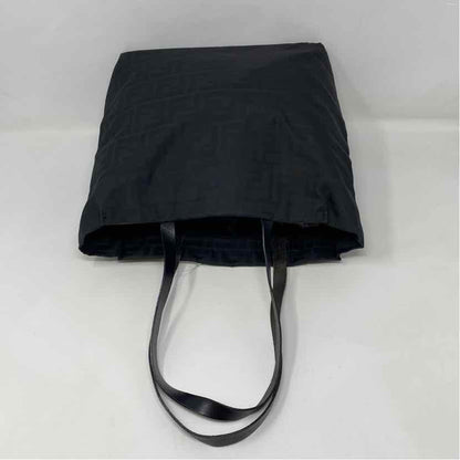 Pre-Owned Fendi Black Nylon Designer Handbag