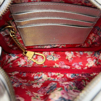 Pre-Owned Gucci Silver Leather Designer Handbag