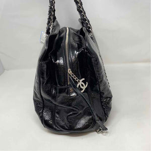 Pre-Owned Chanel Black Patent Designer Handbag