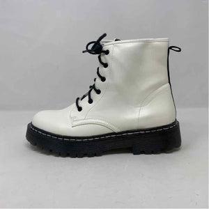 Pre-Owned Shoe Size 7 Steve Madden White Boots