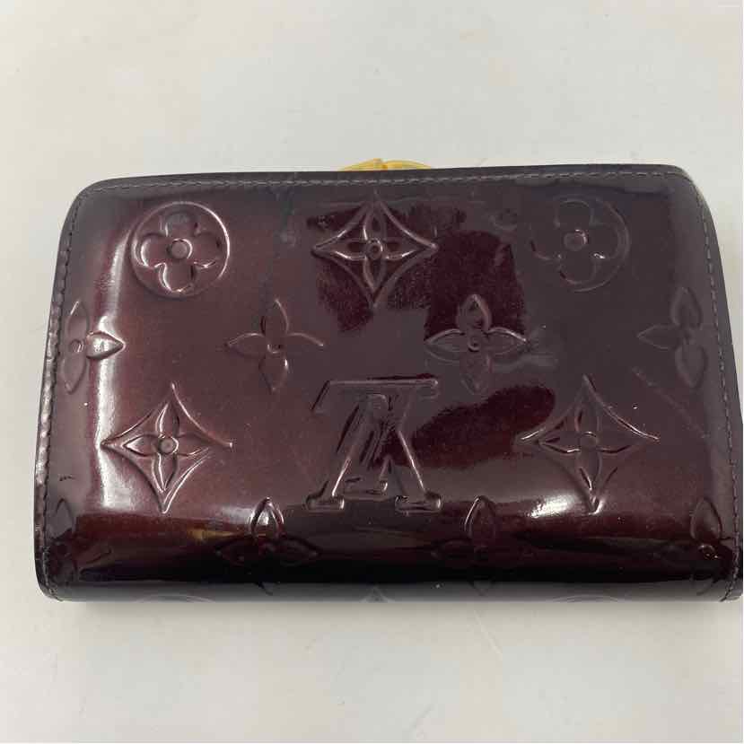 Pre-Owned Louis Vuitton Burgundy Leather Designer Wallet