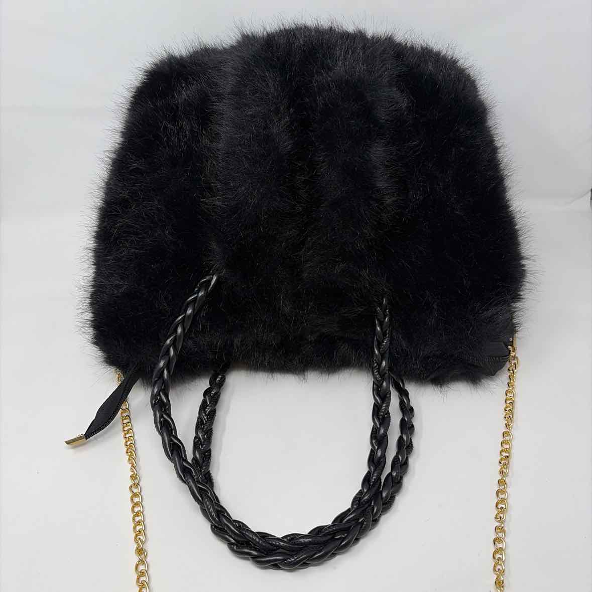 Pre-Owned Boutique Black Faux Fur Handbag
