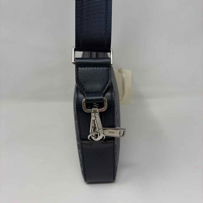 Pre-Owned Fendi Navy Leather Designer Handbag