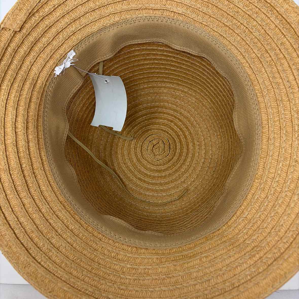 Pre-Owned Boutique Tan Straw Hat
