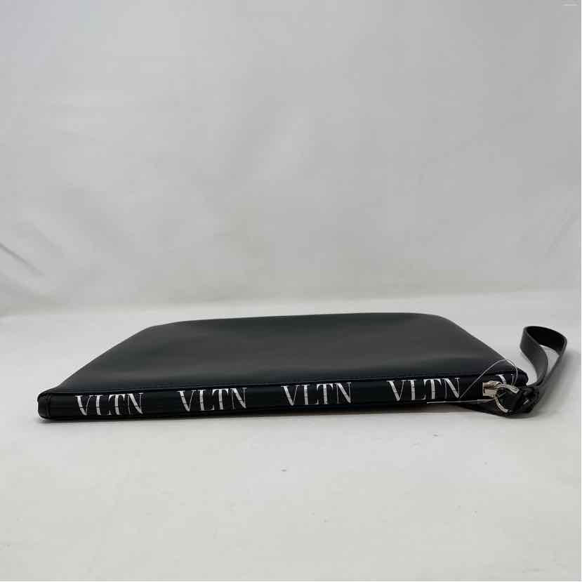 Pre-Owned Valentino Black Designer Handbag