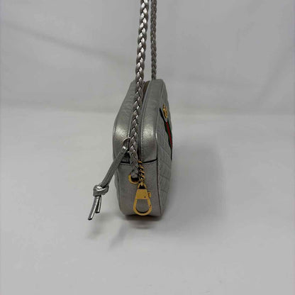 Pre-Owned Gucci Silver Leather Designer Handbag
