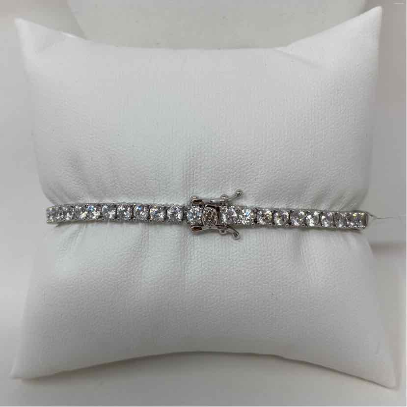 Pre-Owned Silver Bracelet