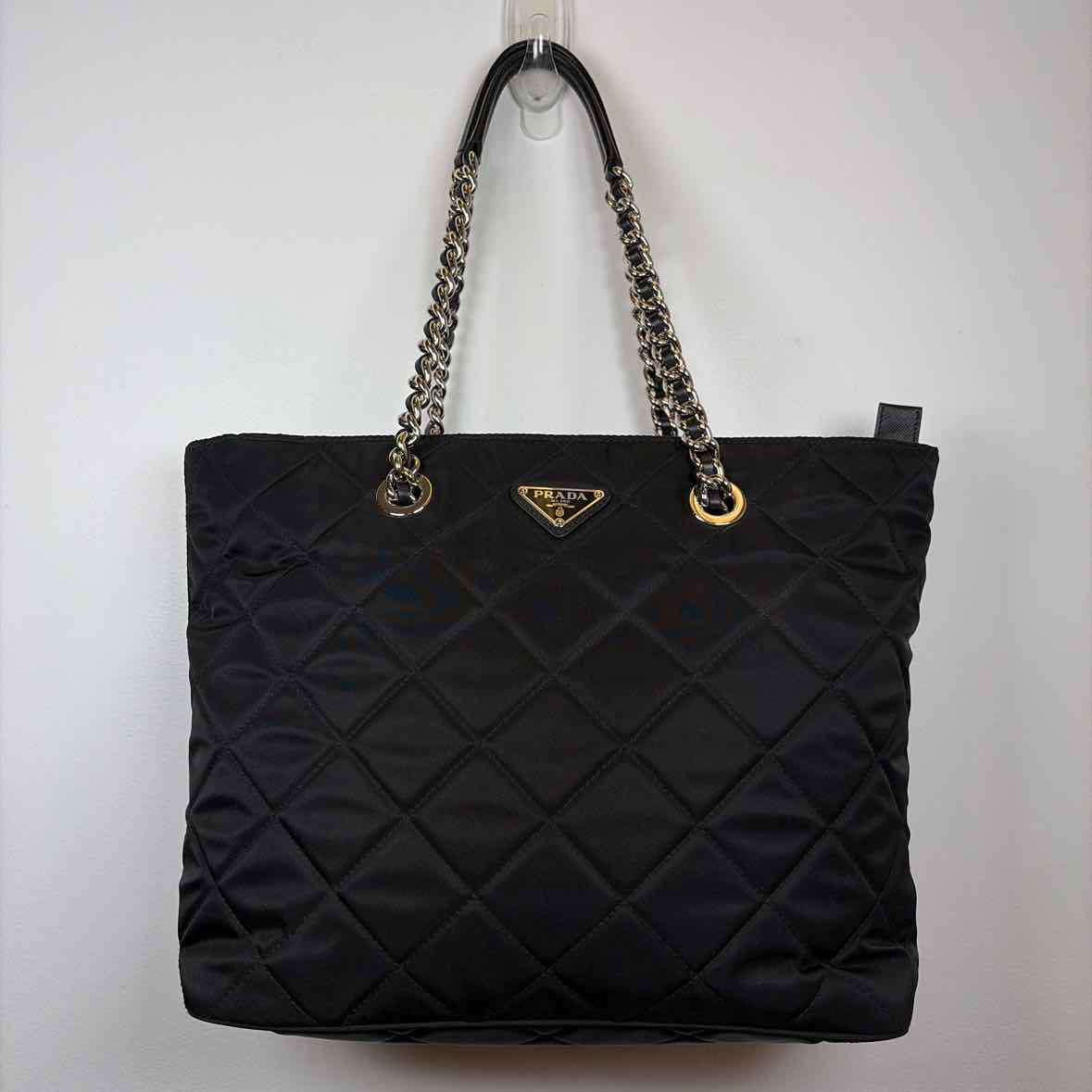 Pre-Owned Prada Black Nylon Designer Handbag