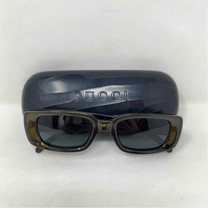 Pre-Owned Gucci Olive Plastic Designer Sunglasses