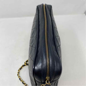 Pre-Owned Chanel Black Leather Designer Handbag