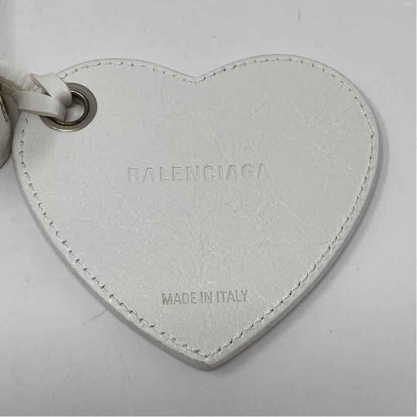 Pre-Owned Balenciaga White Leather Designer Handbag