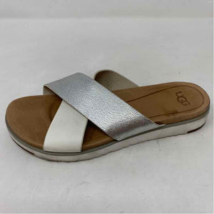 Pre-Owned Shoe Size 6 UGG White Casual
