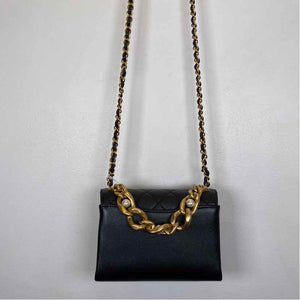 Pre-Owned Chanel Black Leather Designer Handbag