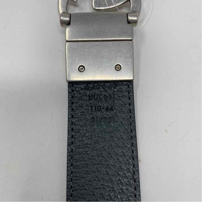 Pre-Owned Gucci Grey Canvas Designer Belt