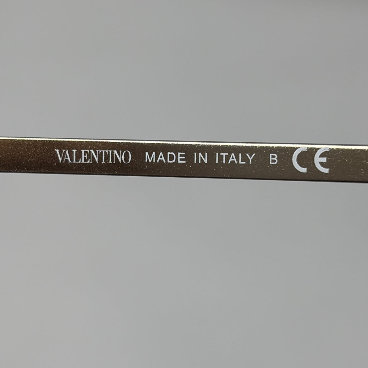 Pre-Owned Valentino Tortoise Acrylic Designer Sunglasses