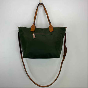 Pre-Owned Mia & Tess Green Nylon Handbag